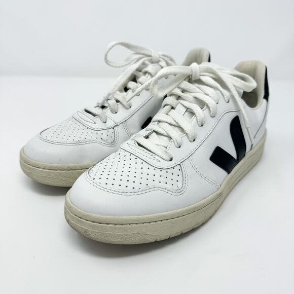 Veja Shoes - Veja V-10 White & Black Sneakers